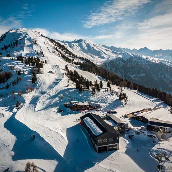 alpejski ośrodek narciarski