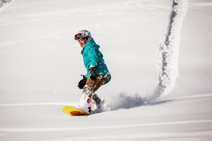 zorganizowany wyjazd na narty i snowboard do Les Menuires