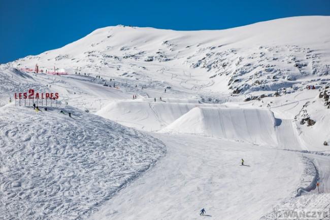 zorganizowany wyjazd na narty i snowboard do Les 2 Alpes